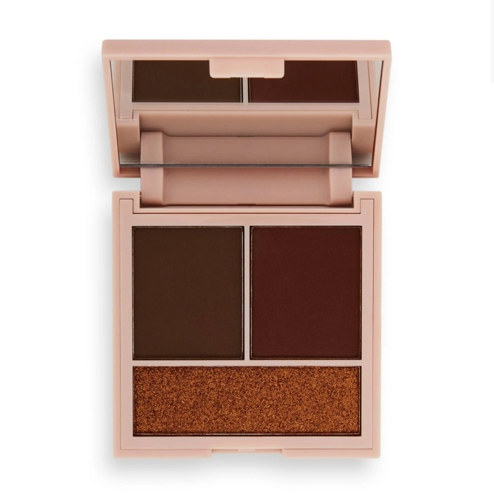 Revolution Deep Contour Palette - Picture 7 of 8